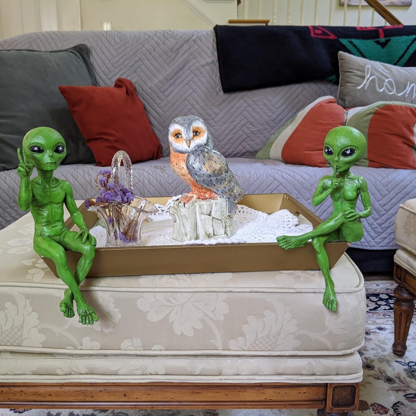 Alien Invasion Ledge Loungers “Peace & Quiet” 10″ H UFO Extraterrestrial Garden Alien Statues Figurine Set – Cosmic Green