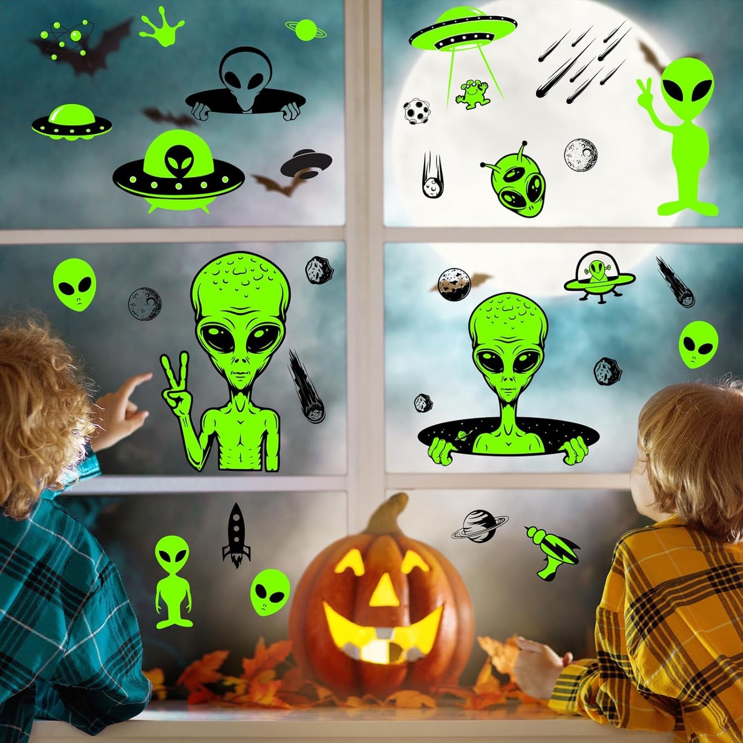 6 Sheets Alien Window Clings Large Size Green Alien Window Stickers Flying Saucer UFO Theme Window Decals Double-Sided Removable for Halloween Decor Alien Party Supplies