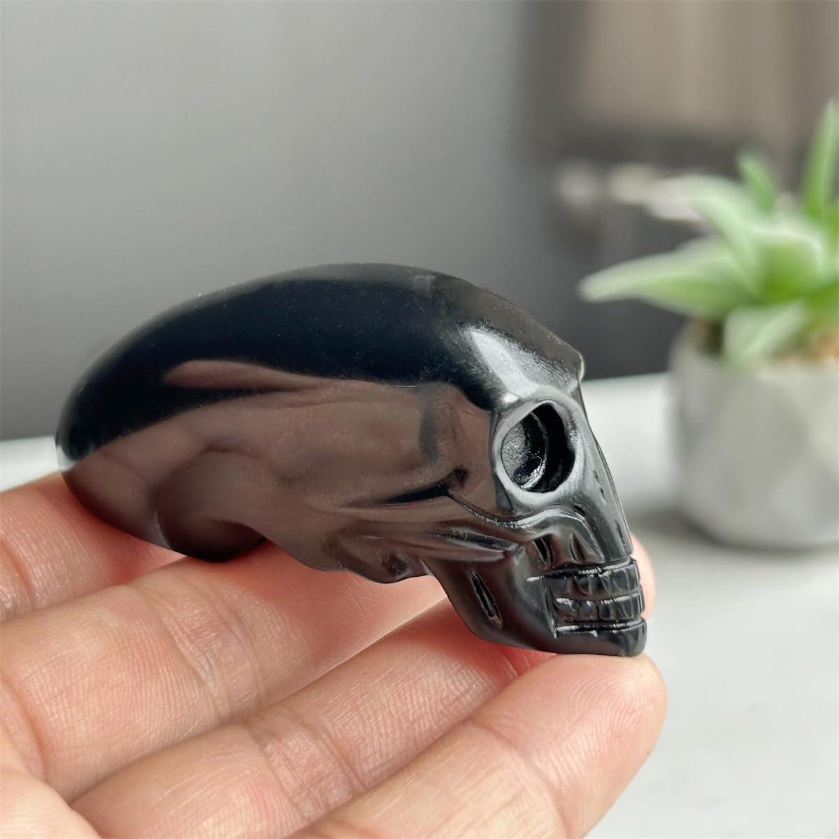 2.2 Black Obsidian Crystal Elongated Skulls Hand Carved Reiki Healing Stone Statue Aliens Skull Head Reiki Home Decoration (Obsidian W)