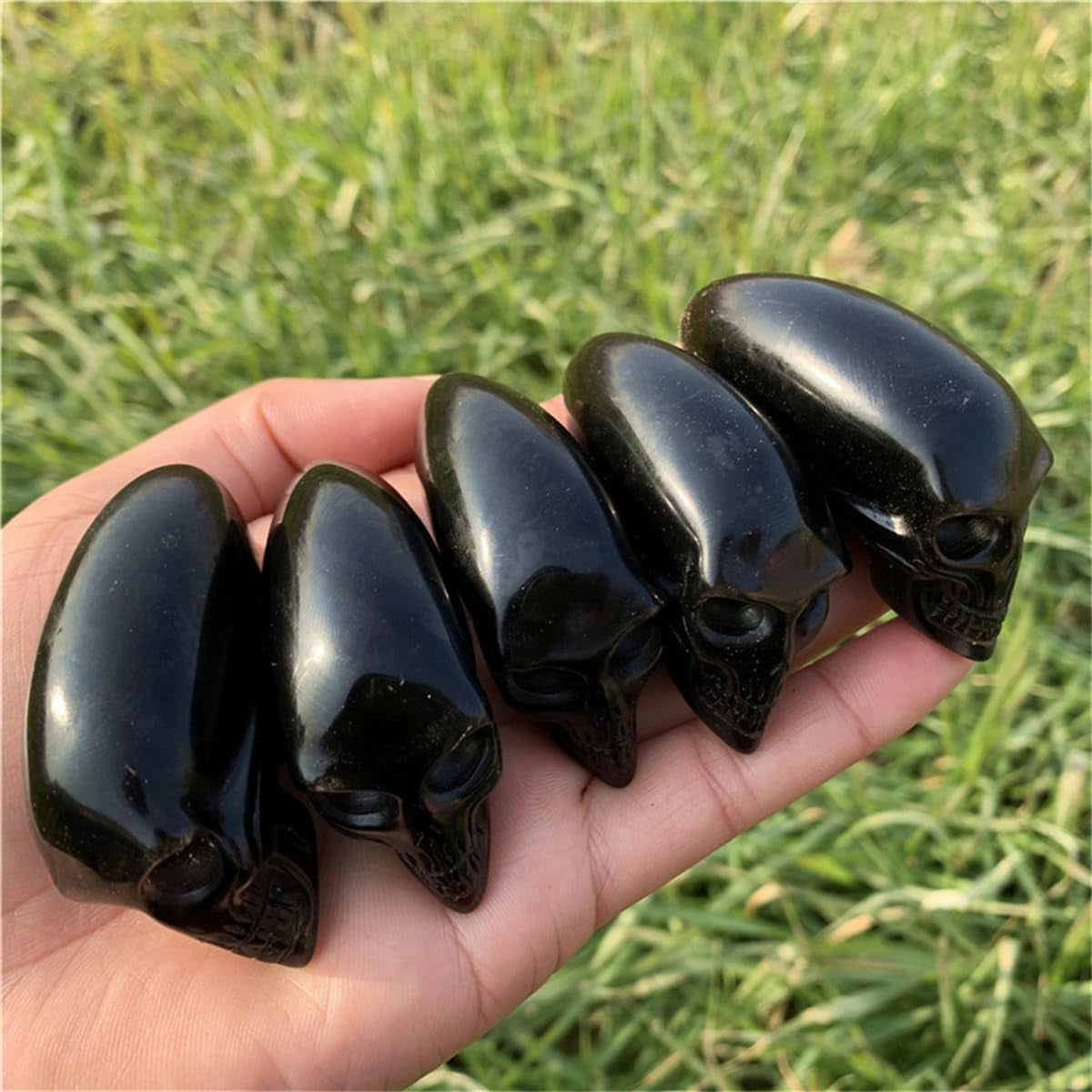 2.2 Black Obsidian Crystal Elongated Skulls Hand Carved Reiki Healing Stone Statue Aliens Skull Head Reiki Home Decoration (Obsidian W)