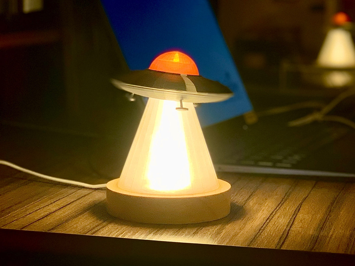 Handmade UFO Saucer Lamp