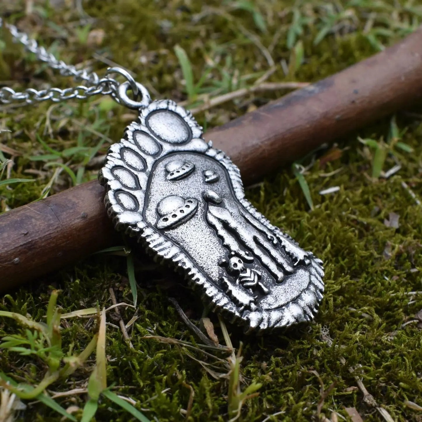 Guardians of the Unknown: Bigfoot & Alien Cosmic Pact Necklace